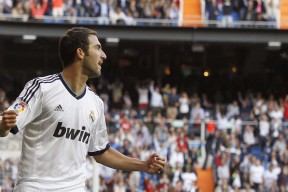 开云官网-《新秀出击：年轻力量引领电竞新潮流》，新秀啥意思